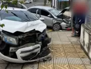 Batida entre dois carros deixa mulher ferida em Vo