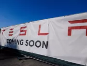 Tesla se prepara para iniciar operações de carros 