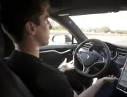 Tesla anuncia recall de 2 milhões de carros nos EU