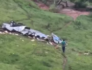 Cinco pessoas morrem em queda de avião em Minas Ge