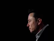 Musk corre risco de perder título de pessoa mais r