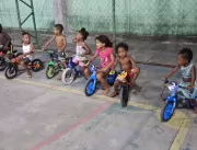 Evento usa bikes sem rodinhas para ensinar noções 