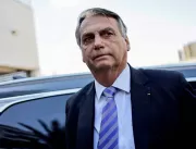 Campanha pela anistia de Bolsonaro começa no comíc