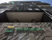 União busca retomada do comando da Petrobras
