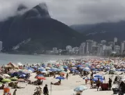 Defesa Civil vai às praias do Rio para pedir que b