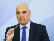Alexandre de Moraes suspende ações sobre demissão 