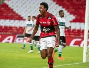 Flamengo vence Coritiba e está nas oitavas da Copa