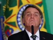 Bolsonaro diz que programa Bolsa Família deve paga