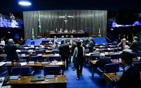 Congresso aguarda fim da intervenção no RJ para retomar análise de PECs