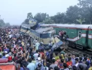 Colisão entre dois trens deixa ao menos 15 mortos 