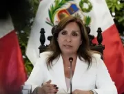 Presidente peruana pede que Congresso antecipe ele