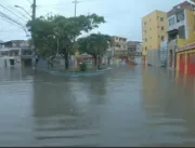 Chuvas causam alagamentos em bairros de Salvador