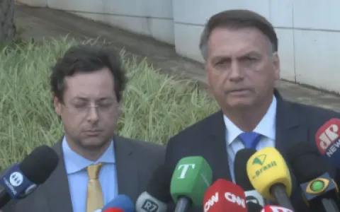 Em depoimento à PF, Bolsonaro confirma encontro com Marcos do Val, mas nega discussão de plano para gravar Alexandre de Moraes