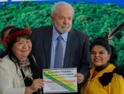 Lula assina demarcação de duas terras indígenas na