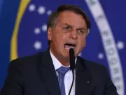 Nota de advogados cria Bolsonaro democrata e ignor