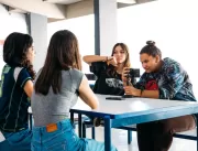 Projeto ensina jovens de baixa renda de São Paulo