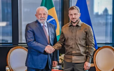 Lula disse a Zelensky que guerra não tem solução m