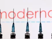 Moderna relata sucesso nos testes para vacina dupl
