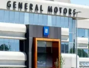 General Motors demite operários de três fábricas a