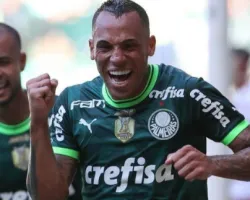 Palmeiras abre três pontos de vantagem e somente reviravolta pode tirar título dos paulistas