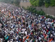 Na Índia, manifestantes marcham contra lei de cida