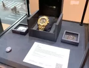 Relógio G-Shock de ouro é arrematado por mais de U