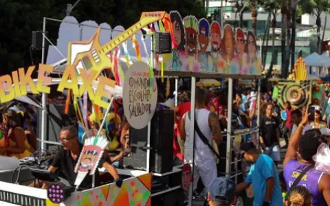 Conheça o Fuzuê e o Furdunço, as festas do pré-Carnaval de Salvador