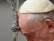 Papa Francisco admite chance de renúncia