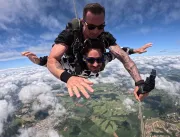 Adrenalina dos saltos de paraquedas atrai celebrid