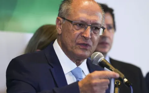 Geraldo Alckmin repudia violência contra empresária na Bahia