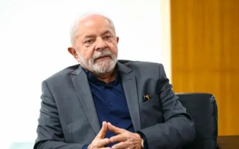 Lula gasta valor milionário na compra de armamento