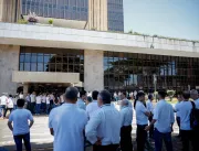 Auditores da Receita aceitam proposta do governo e encerram greve após 81 dias