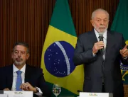 Lula entra em campo para resolver crise com Câmara