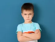 Vídeos com crianças falando palavrão expõem e confundem os pequenos