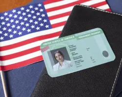 Projeto de lei americano aumenta o número de Green Cards; entenda