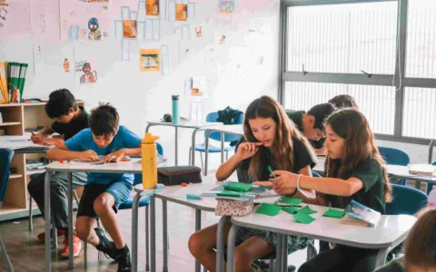 St. Nicholas School aplica método inovador para a formação de seus alunos