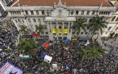 Ato pela democracia para marcar 60 anos do golpe será no largo de São Francisco, em SP