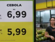 Supermercados querem antecipar efeito da reforma t