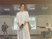 Aline Gomes canta “Nossa Esperança”, a volta de Cr