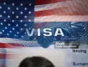 Fila de espera do visto americano cai para apenas dois meses em março