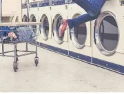 Investir em lavanderias de autosserviço está em al