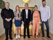 Hariane Fonseca retorna da Europa e anuncia evento