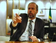 Ministro Silveira critica Nunes em reunião com Bou