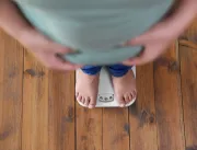 Obesidade abdominal associada à fraqueza muscular 