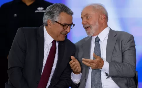 Lula triplica verba de emendas parlamentares e des