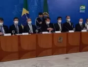 Bolsonaro e ministros fazem pronunciamento sobre c