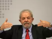 Lula diz que povo vai empossar próximo presidente 