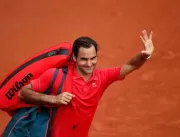 Federer fará nova cirurgia no joelho e ficará afas