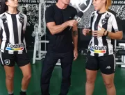 Time feminino do Botafogo recebe colchões tecnológ