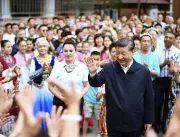 Xi cita progresso e ignora acusações de repressão a uigures em 1ª visita a Xinjiang em 8 anos